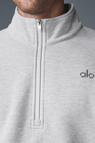 Alo Yoga Accolade 1/4 Zip Pullover - Athletic Heather Grey in Saudi Arabia