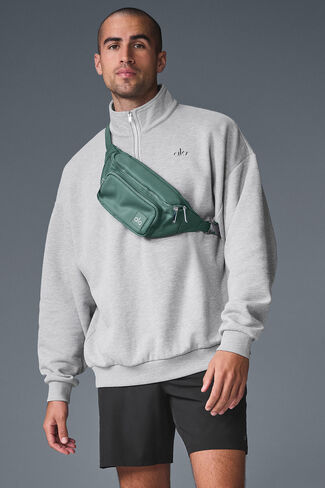Alo Yoga Accolade 1/4 Zip Pullover - Athletic Heather Grey in Saudi Arabia