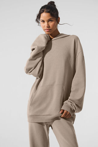 Alo Yoga Chill Vintage Wash Hoodie - Gravel Wash in Saudi Arabia