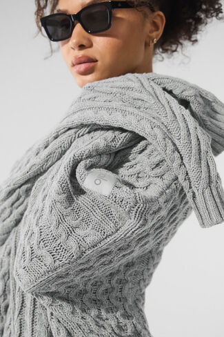Alo Yoga Cable Knit Crew Neck Sweater - Athletic Heather Grey in Saudi Arabia