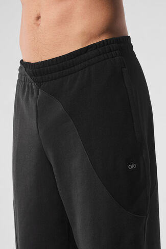 بنطال رياضي Alo Yoga Make Waves - لون أسود عتيق in Kuwait