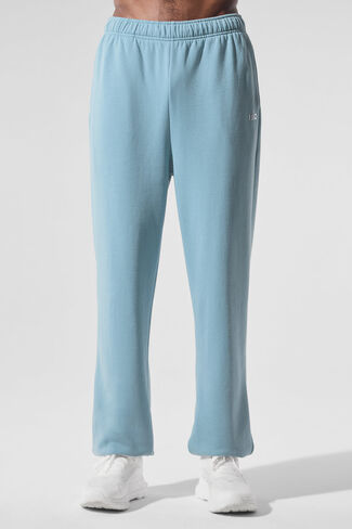 Alo Yoga Accolade Sweatpant - Celestial Blue in Saudi Arabia
