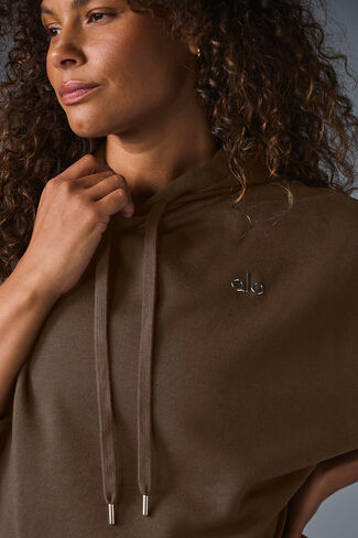 Alo Yoga Accolade Hoodie - Espresso in Saudi Arabia