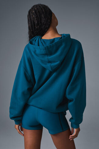 Alo Yoga Accolade Hoodie - Eclipse Blue in Saudi Arabia