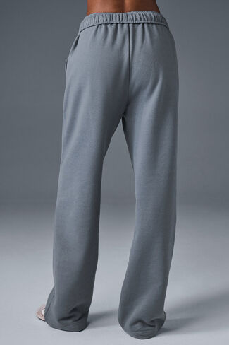 Alo Yoga Accolade Straight Leg Sweatpant - Steel Grey in Saudi Arabia