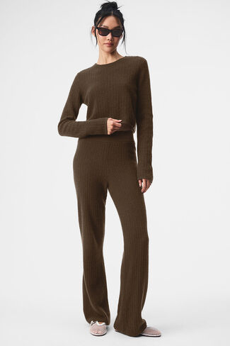 Alo Yoga Cashmere High-Waist Plush Waffle Pant - Espresso in Saudi Arabia