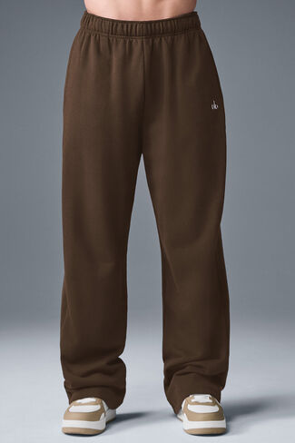 Alo Yoga Accolade Straight Leg Sweatpant - Espresso in Saudi Arabia