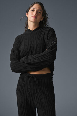 هودي Alo Yoga Cable Knit Winter Bliss - أسود in Saudi Arabia
