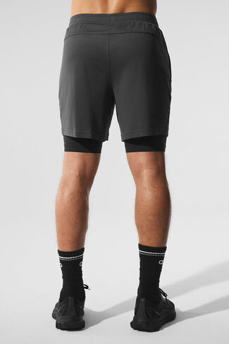 Alo Yoga Conquer React 2-In-1 Performance Short - Anthracite/Black in Saudi Arabia