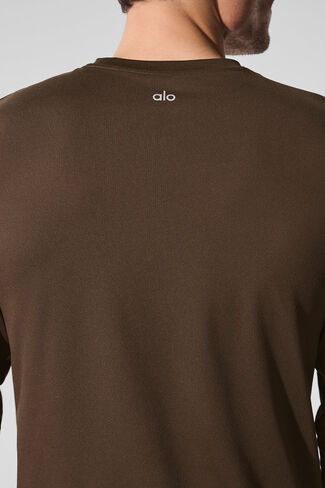 Alo Yoga Conquer Reform Crewneck Long Sleeve - Espresso in Saudi Arabia