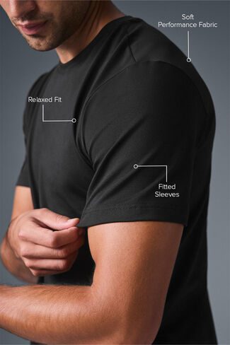 Alo Yoga Conquer Reform Crewneck Short Sleeve - Black in Saudi Arabia