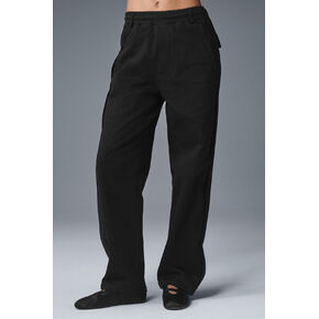 Alo Yoga Edition Sueded Straight Leg Pant - Black in Saudi Arabia