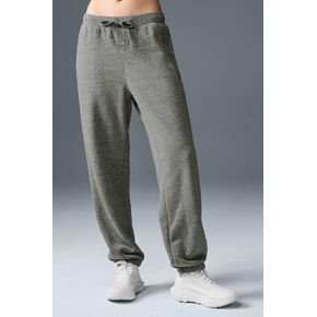 بنطال رياضي Alo Yoga Triumph Restore - مزيج ثلاثي رمادي in Kuwait