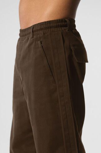 Alo Yoga Edition Sueded Straight Leg Pant - Espresso in Saudi Arabia