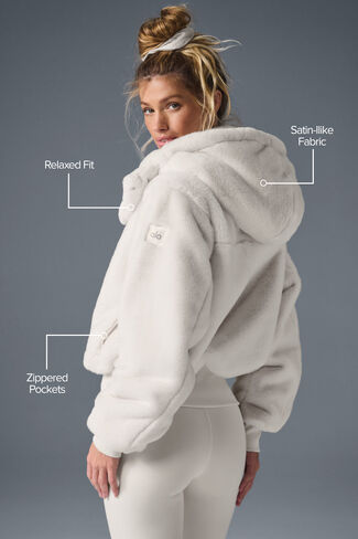 جاكيت ألو يوجا فرو صناعي فوكسي - عاجي in Kuwait