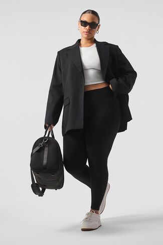 Alo Yoga First-Class Blazer - Black in Saudi Arabia