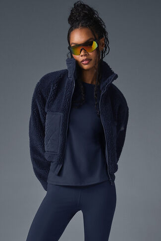 Alo Yoga Sherpa Edge Bomber - Navy in Saudi Arabia