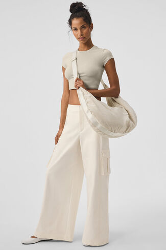 Alo Yoga Show Off Cargo Wide Leg Trouser (Long) - Ivory in Saudi Arabia