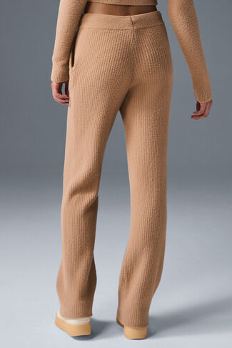 Alo Yoga Snuggle Up Sweater High-Waist Wide Leg Pant - Toasted Almond in Saudi Arabia