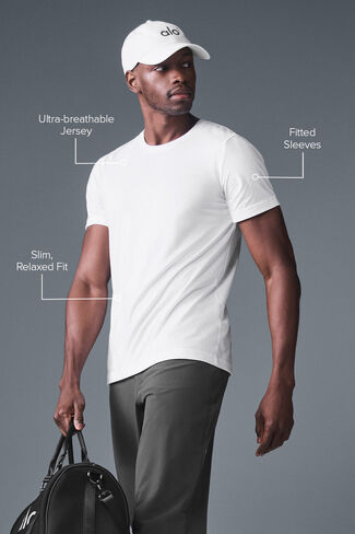 Alo Yoga Triumph Tee - White in Saudi Arabia