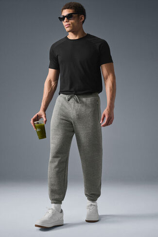 Alo Yoga Triumph Restore Sweatpant - Grey Triblend in Saudi Arabia