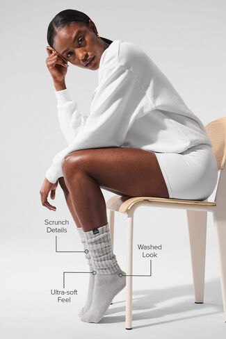Alo Yoga Unisex Washed Scrunch Sock - Hazy Grey Wash in Saudi Arabia