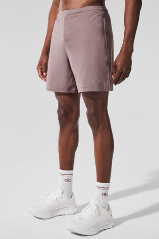 Alo Yoga 7" Conquer React Performance Short - Mushroom in Saudi Arabia