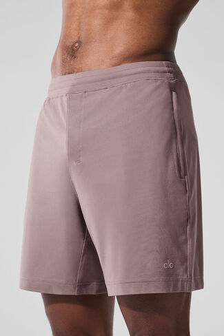 Alo Yoga 7" Conquer React Performance Short - Mushroom in Saudi Arabia