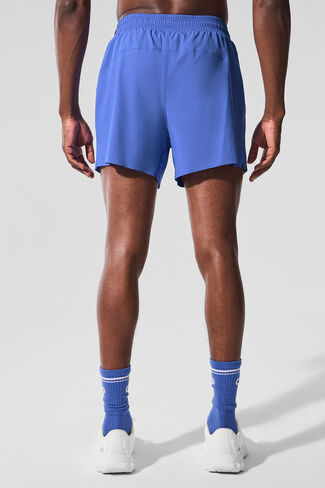 Alo Yoga 5" Adapt Running Short - Marathon Blue in Saudi Arabia