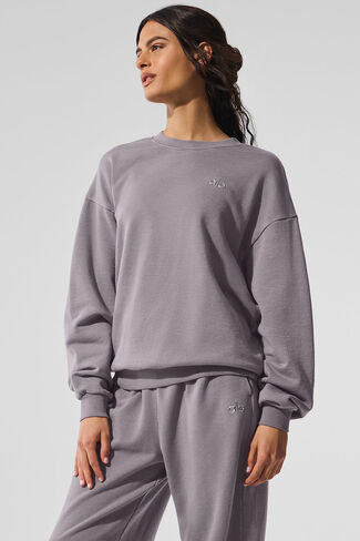 Alo Yoga Washed Accolade Crew Neck Pullover - Cool Grey Wash in Saudi Arabia
