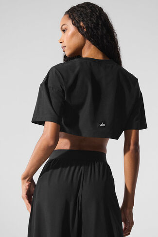تي شيرت Alo Yoga Mesh Cropped Mirage - أسود in Kuwait