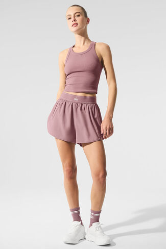 تانك Alo Yoga Goddess مضلع - كوارتز سموكي in Kuwait