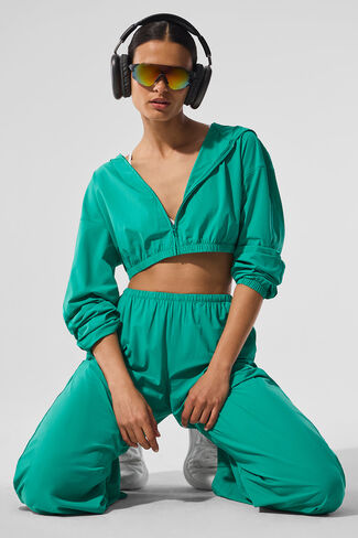 Alo Yoga Cropped Breezy Full-Zip Hoodie - Spruce Green in Saudi Arabia
