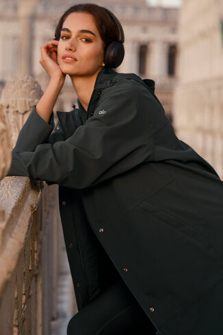 Alo Yoga Rain Or Shine Long Coat - Charcoal Green in Saudi Arabia