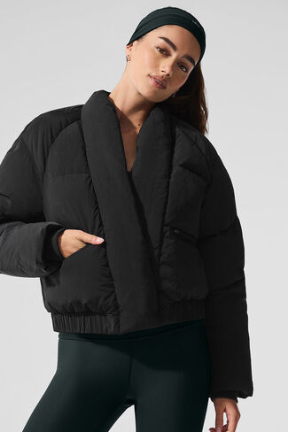 Alo Yoga Stargazing Puffer - Black in Saudi Arabia
