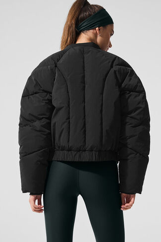 Alo Yoga Stargazing Puffer - Black in Saudi Arabia