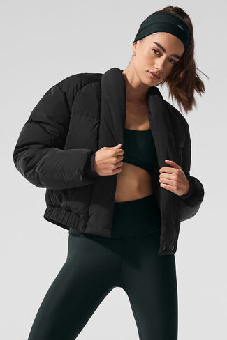 Alo Yoga Stargazing Puffer - Black in Saudi Arabia