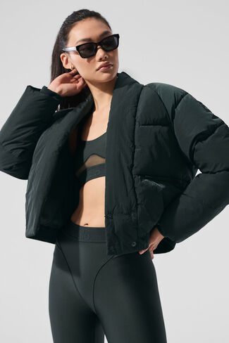 Alo Yoga Stargazing Puffer - Charcoal Green in Saudi Arabia