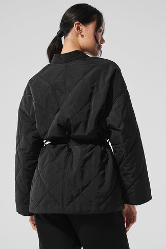 Alo Yoga Urbanite Wrap Puffer - Black in Saudi Arabia