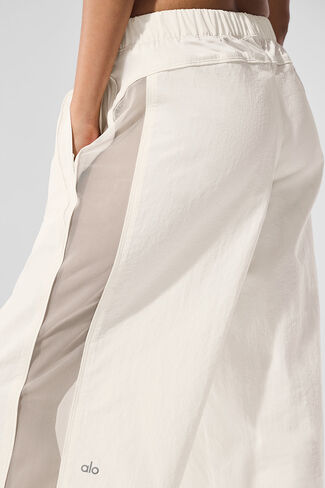 Alo Yoga High-Waist Origin Wide Leg Track Pant - Ivory in Saudi Arabia