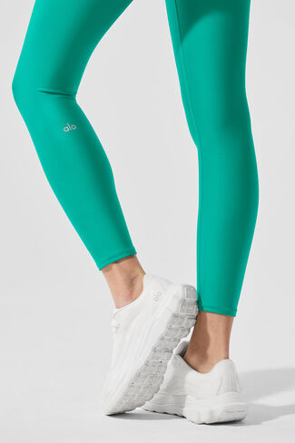 Alo Yoga 7/8 High-Waist Airlift Legging - Spruce Green in Saudi Arabia