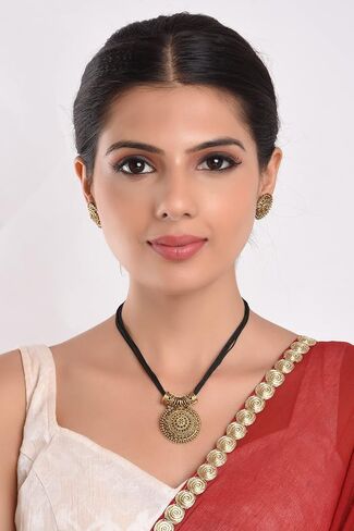 Efulgenz Mothers Day Gift Indian Jewelry Sets for Women Bollywood Jewelry Indian Ethnic Designer Necklace and Earrings Jewelry Set in Antique Gold Tone for Women in Kuwait