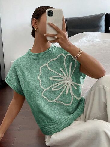 Women's Vest Cap Sleeve Crop Sweater Floral Crew Neck Lightweight Cute Pull Over Sweaters Fall and Spring 2025 in Kuwait