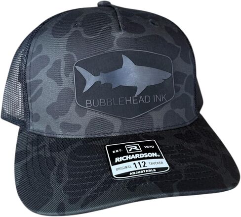 قبعة قرش مصنوعة يدويًا من BUBBLEHEAD INK، مموهة على شكل بطة سوداء، قبعات سائقي الشاحنات للرجال على الشاطئ، شبكة خلفية مسامية، قابلة للتعديل in Kuwait