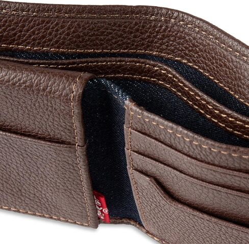 محفظة Levi's Ornament Passcase للرجال مع مقسم الفاتورة، بني، مقاس واحد in Kuwait