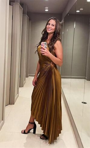 One Shoulder Satin Bridesmaid Dresses for Wedding Pleated Long Formal Prom Dress in Kuwait