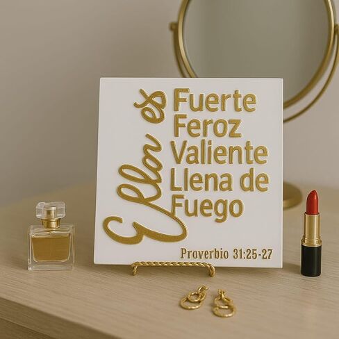 اللوحة: ELLA ES FUERTE، FEROZ، VALIENTE LLENA DE FUEGO، صنع في الولايات المتحدة الأمريكية in Saudi Arabia