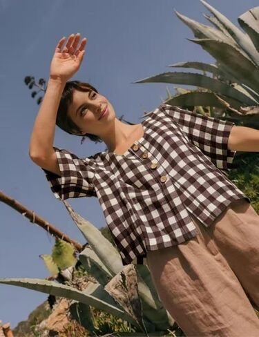 قميص حريمي من utcoco قصير منقوش بأزرار سفلية كاجوال فضفاض بنصف كم بلوزات تونيك ذات مربعات in Saudi Arabia