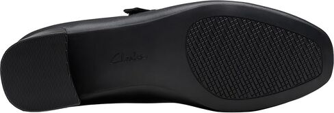 Clarks Women's Iridessa Rae Pump in Saudi Arabia