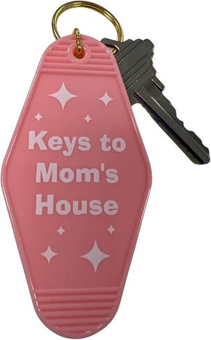 سلسلة مفاتيح موتيل على الطراز القديم "Keys to Mom's House"، باللون الوردي، تصميم فندقي عتيق in Saudi Arabia